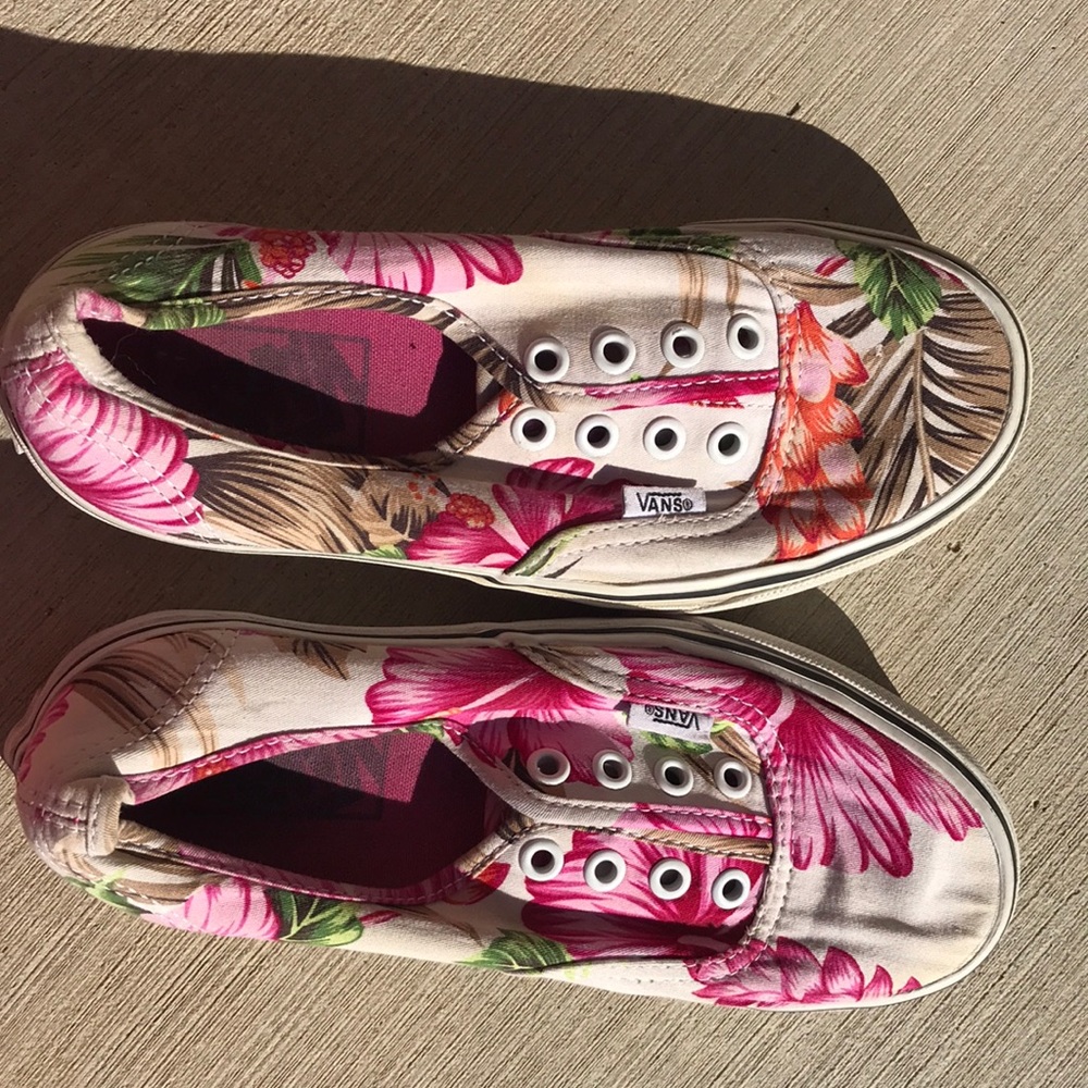 Hawaiian print Vans